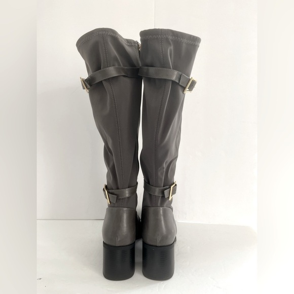Journee Collection Gaibree Riding Knee-High Chunky Heel Gray Boots Size 11WC NIB - Picture 7 of 7